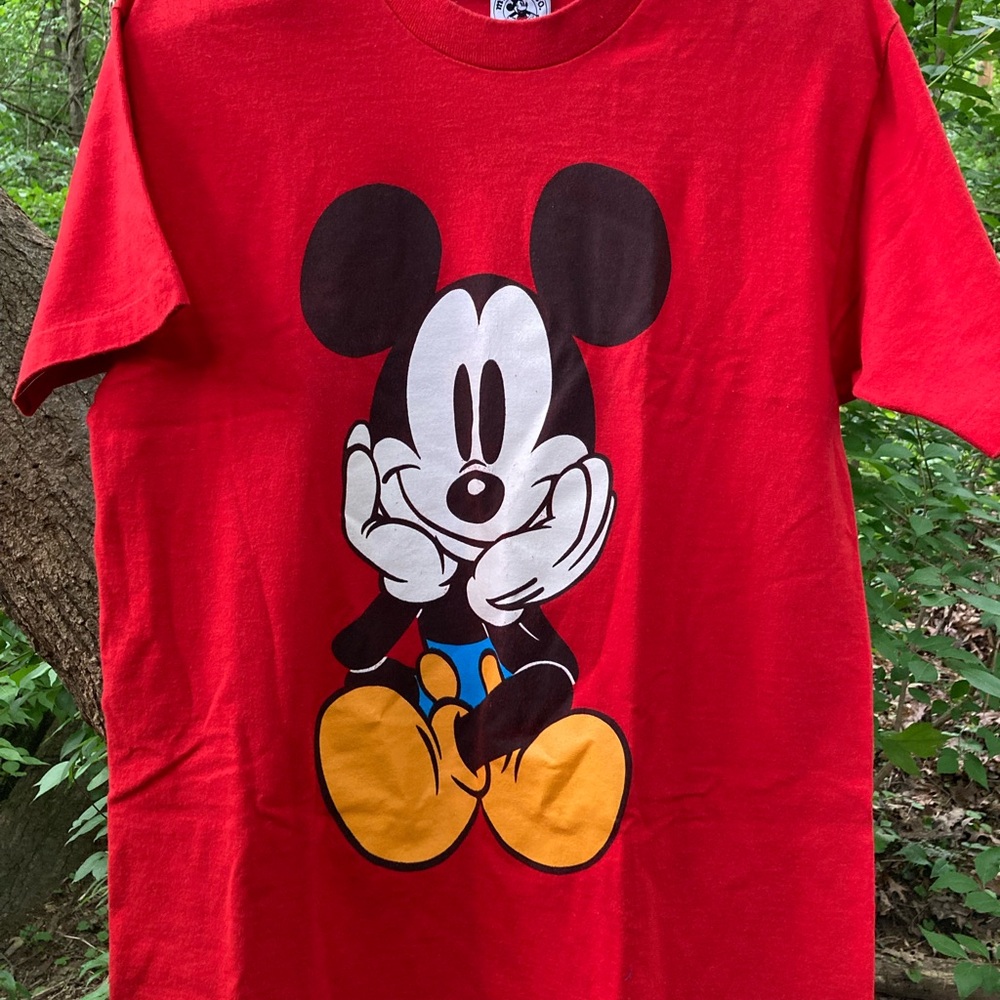 Vintage 1990’s Single Stitch Mickey Mouse & Co T-Shirt Disney USA Large Red